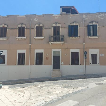 Greso Hotel Brindisi Exterior foto