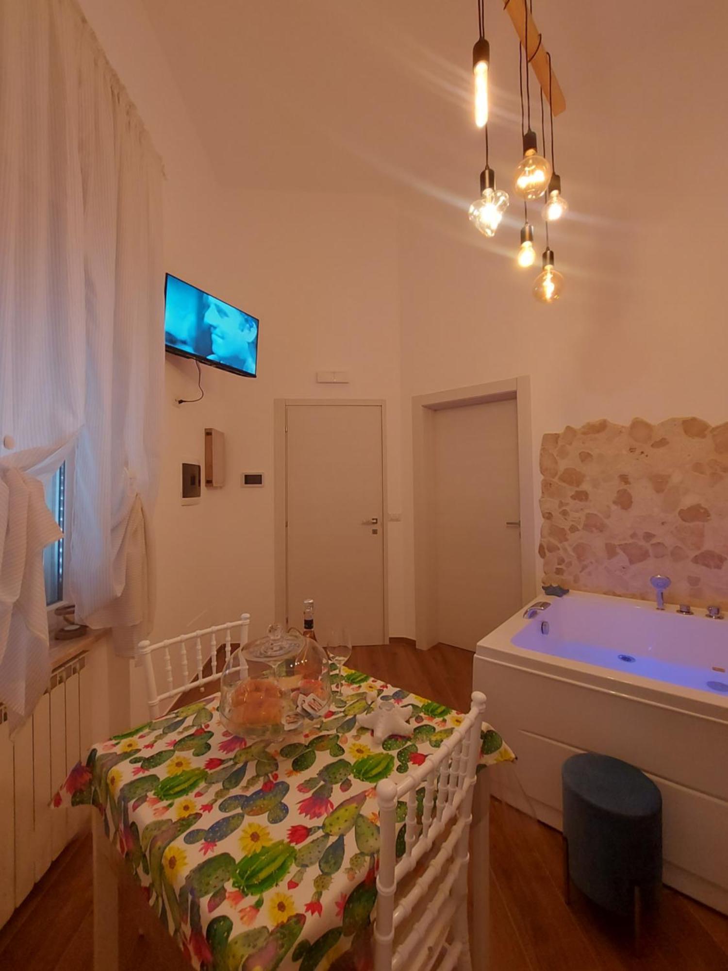 Greso Hotel Brindisi Exterior foto